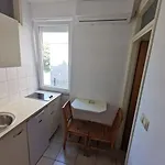 Apartment And Mrkovic Lokacija I Parking