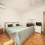 Apartment And Mrkovic Lokacija I Parking *