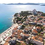 Apartment Apartment And Rooms Mrkovic Top Lokacija I Parking