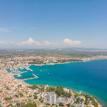 Lejlighed And Mrkovic *