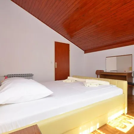 Appartamento And Mrkovic