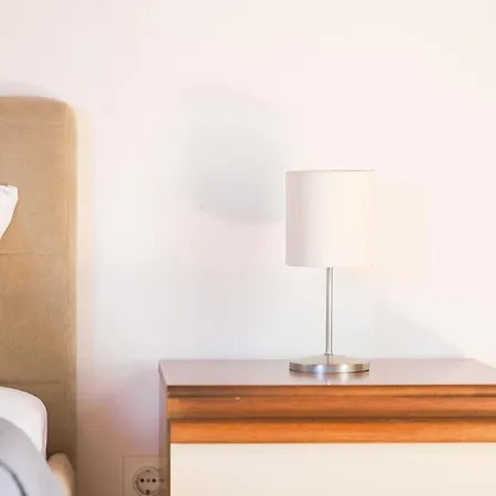 And Mrkovic * Vodice