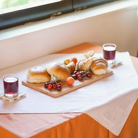 And Mrkovic Lejlighed *