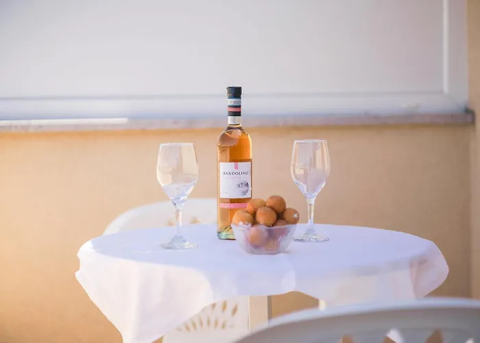 Apartman And Mrkovic- Steps To Beach&center