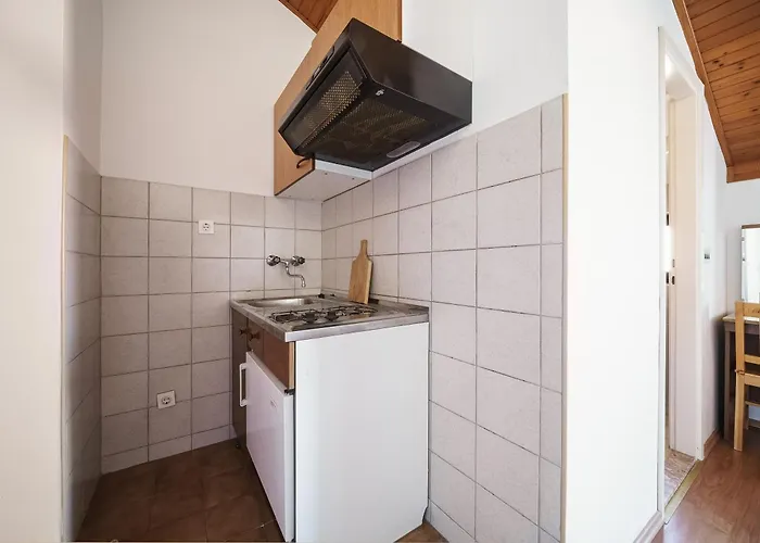 And Mrkovic * Vodice