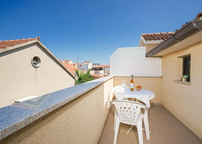 Appartement And Mrkovic