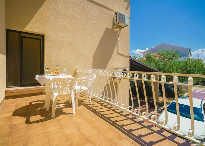 Appartement And Mrkovic *